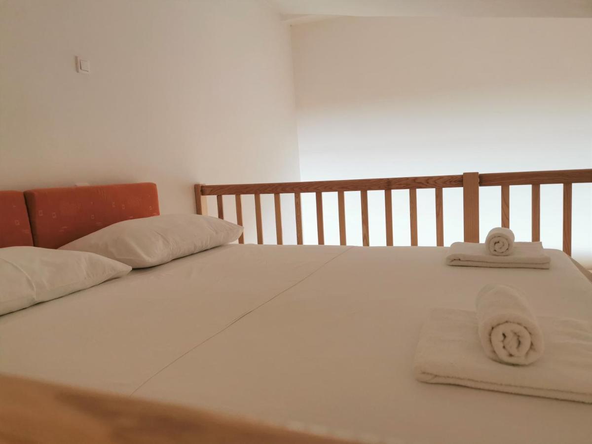 Lenka Apartments II Novalja Luaran gambar