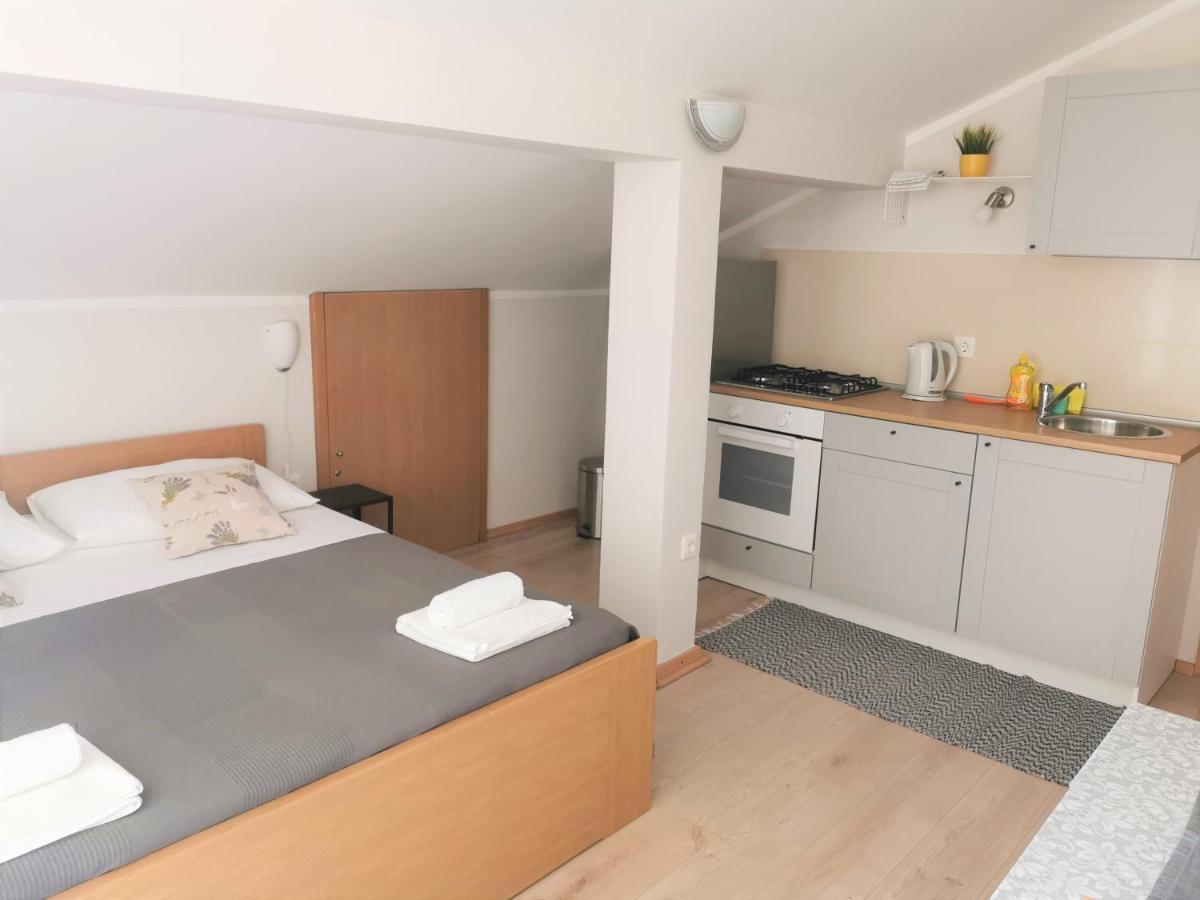 Lenka Apartments II Novalja Luaran gambar