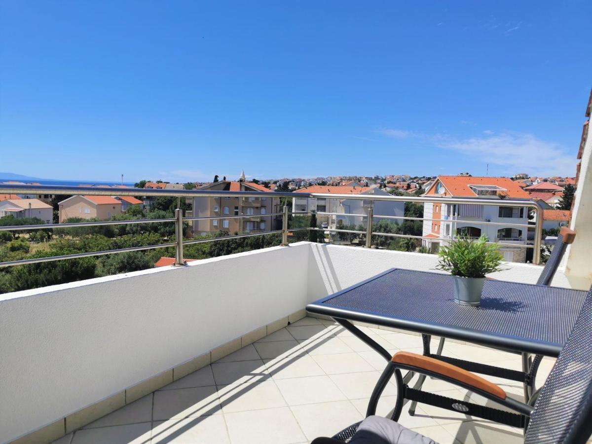 Lenka Apartments II Novalja Luaran gambar