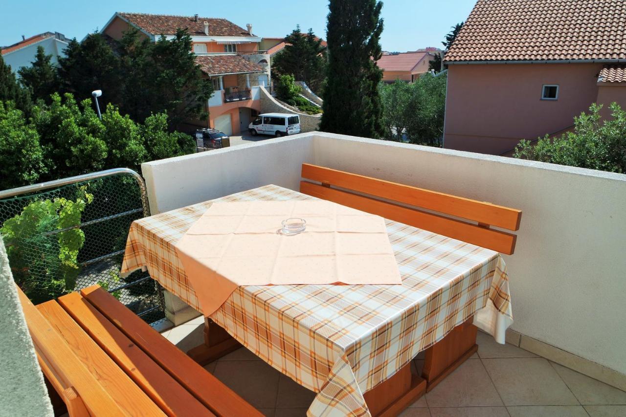 Lenka Apartments II Novalja Luaran gambar
