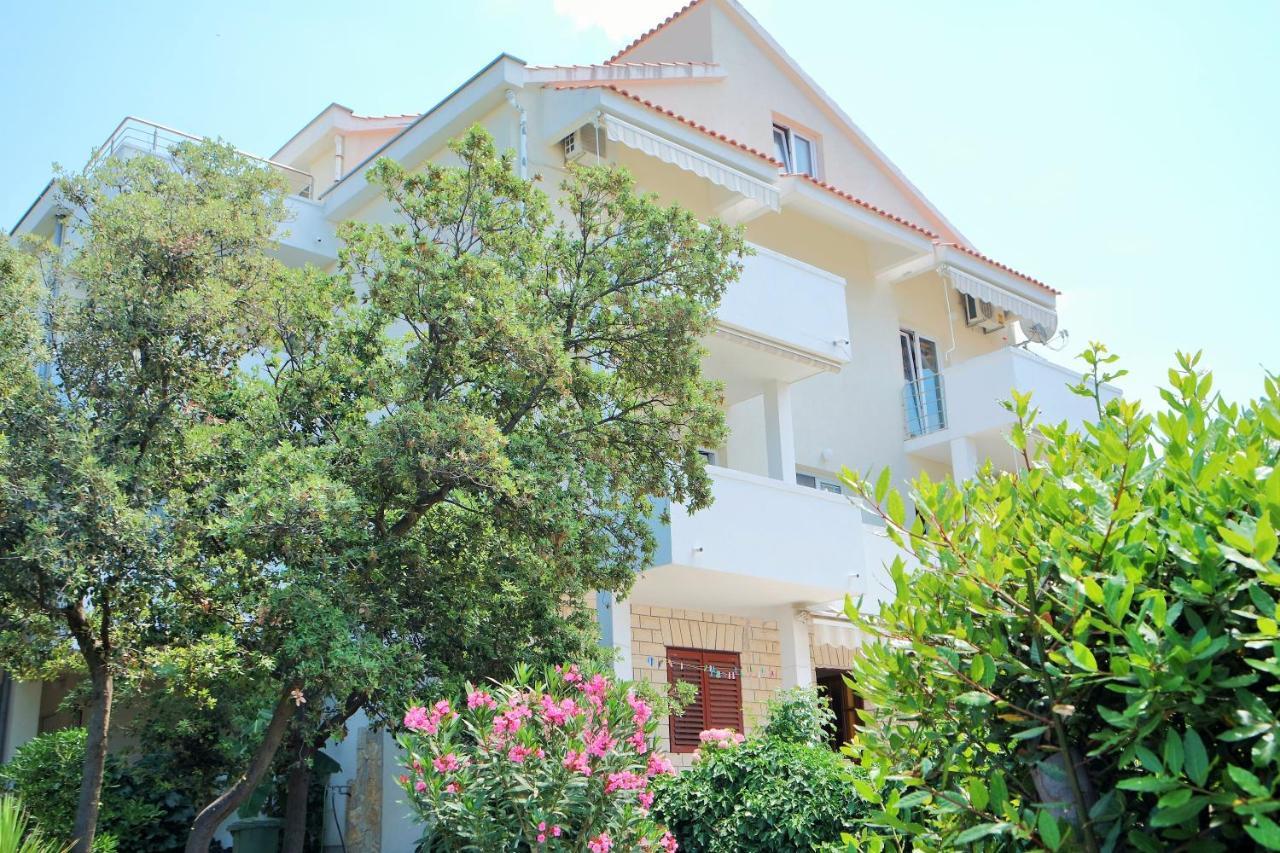 Lenka Apartments II Novalja Luaran gambar